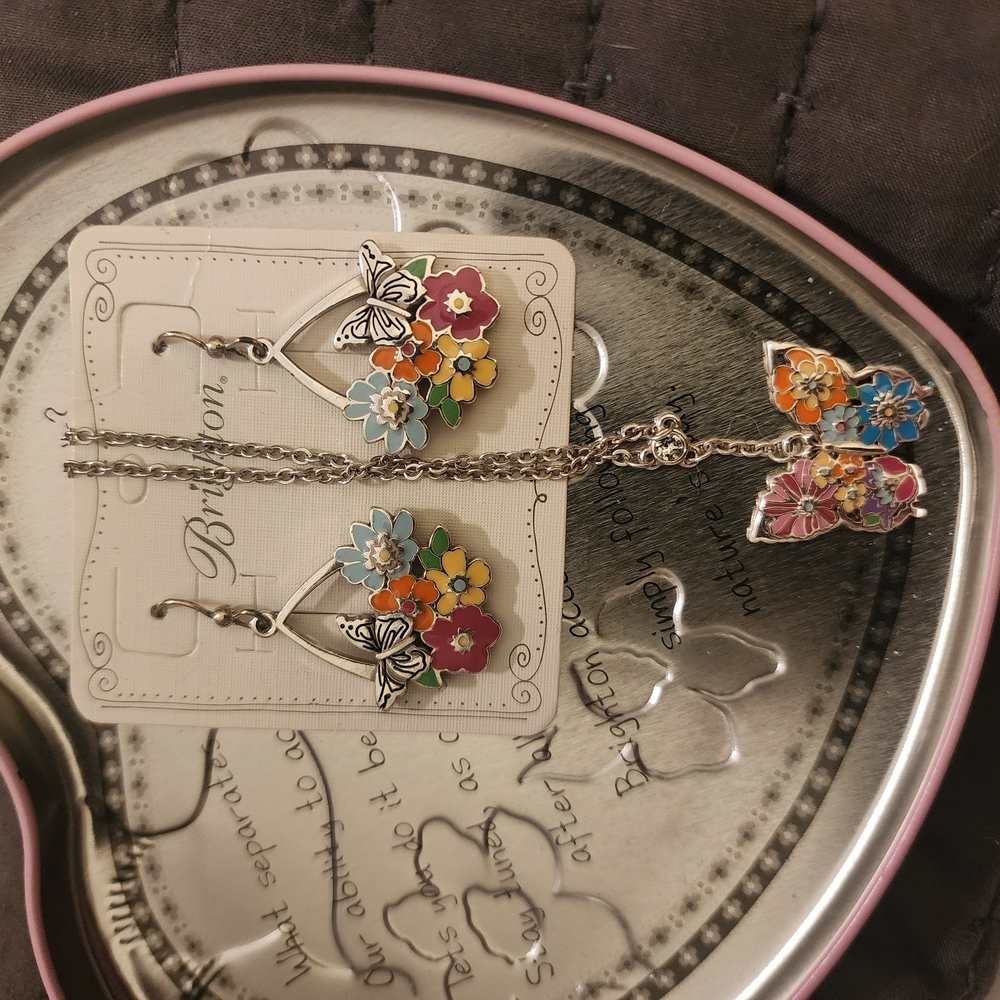Brighton Floral Necklace and Earring Set